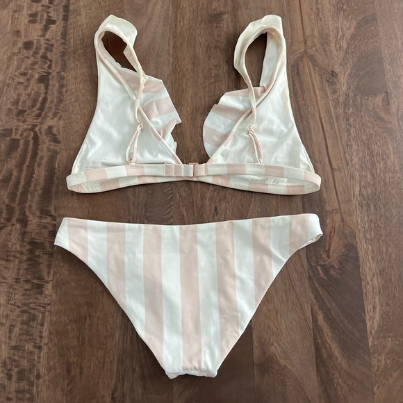 Tori Praver Adriana Swimsuit - Picture 9 of 10